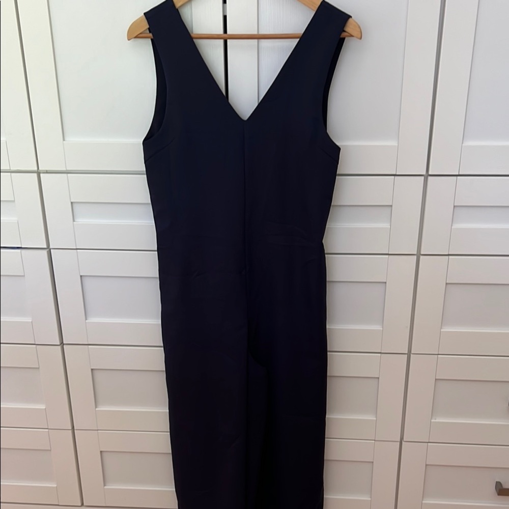 Oak and Fort Elegant Navy Blue Sleeveless Jumpsuit